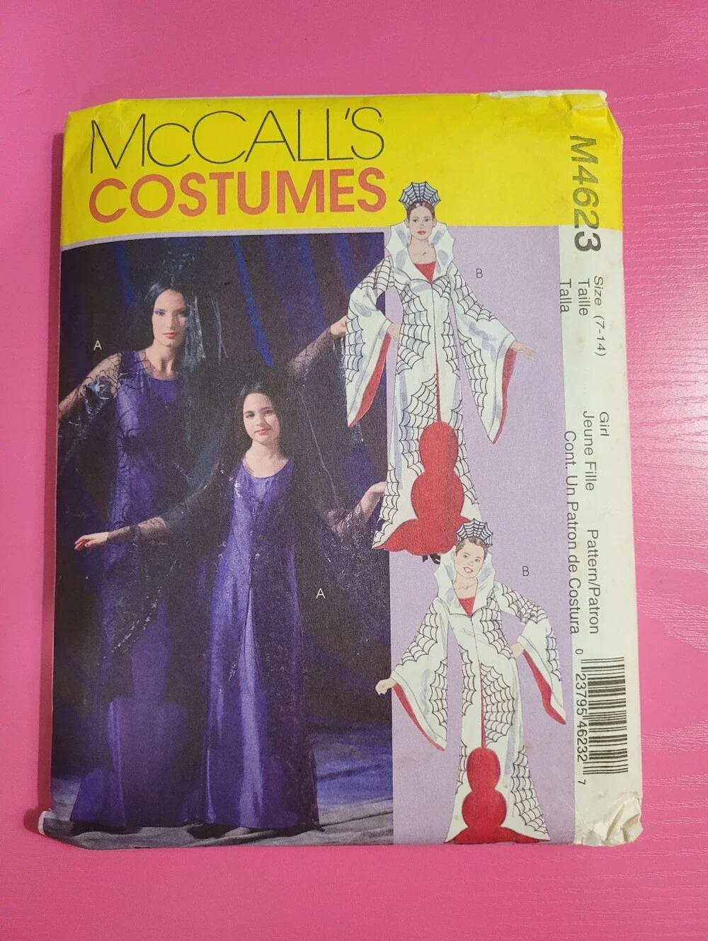 McCall's Costumes Sewing Pattern M4623 Girls Size 7-14 (0973)